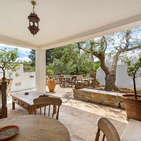Trullo Il Karrubo Villa Ostuni Eksteriør billede