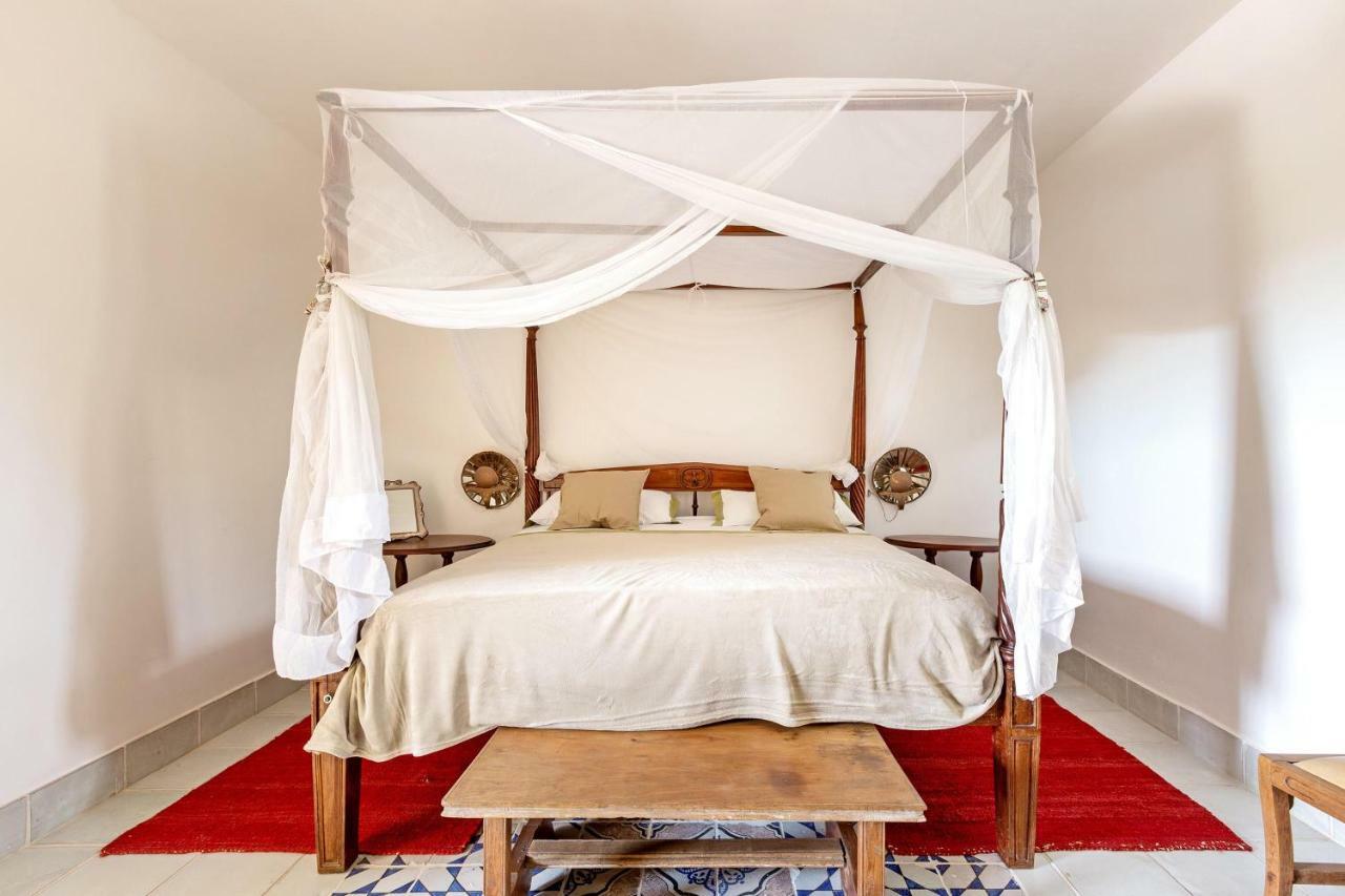 Trullo Il Karrubo Villa Ostuni Eksteriør billede